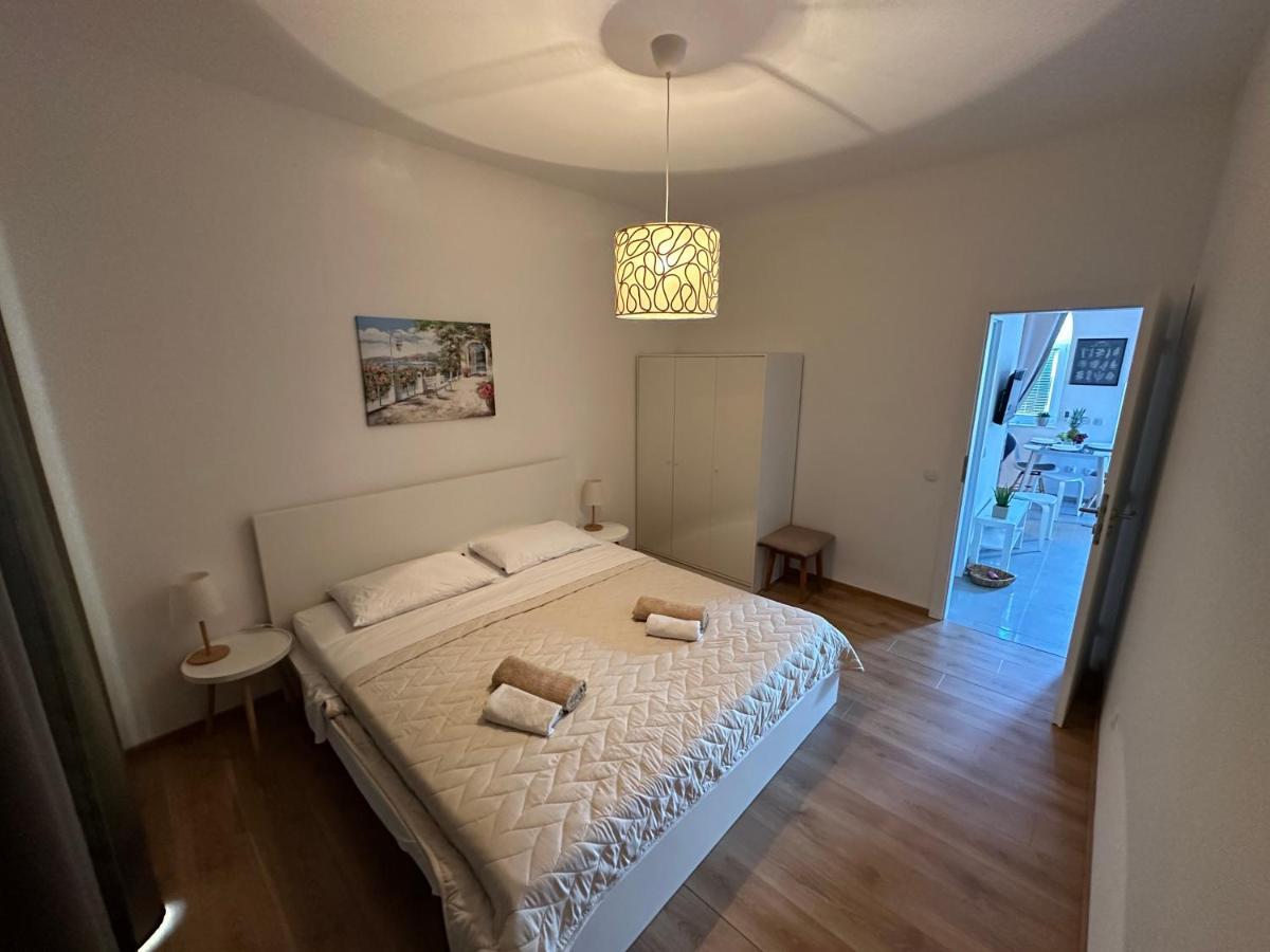Apartman Diana Mali Losinj Luaran gambar
